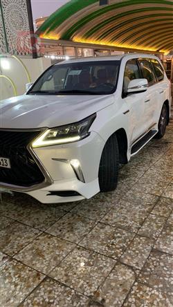 Lexus LX